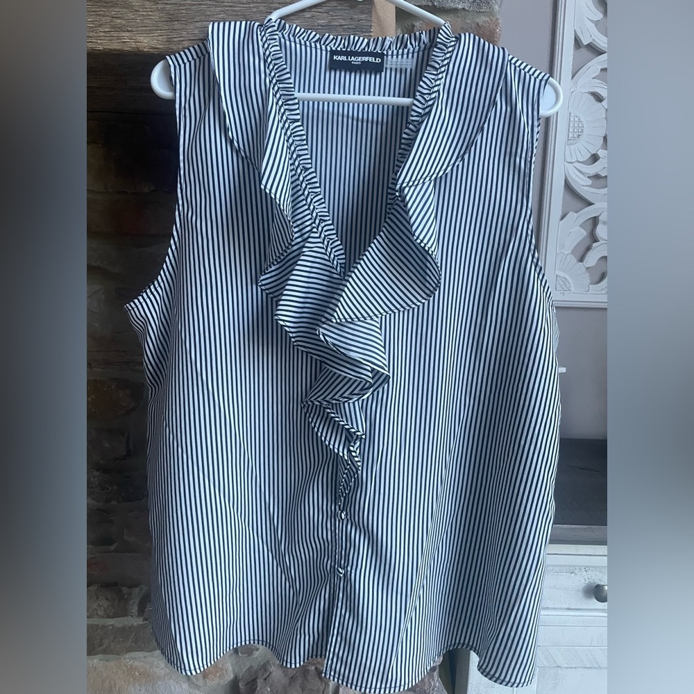 Karl Lagerfeld Paris Yagavi button up ruffle blouse size XL blue/white stripe